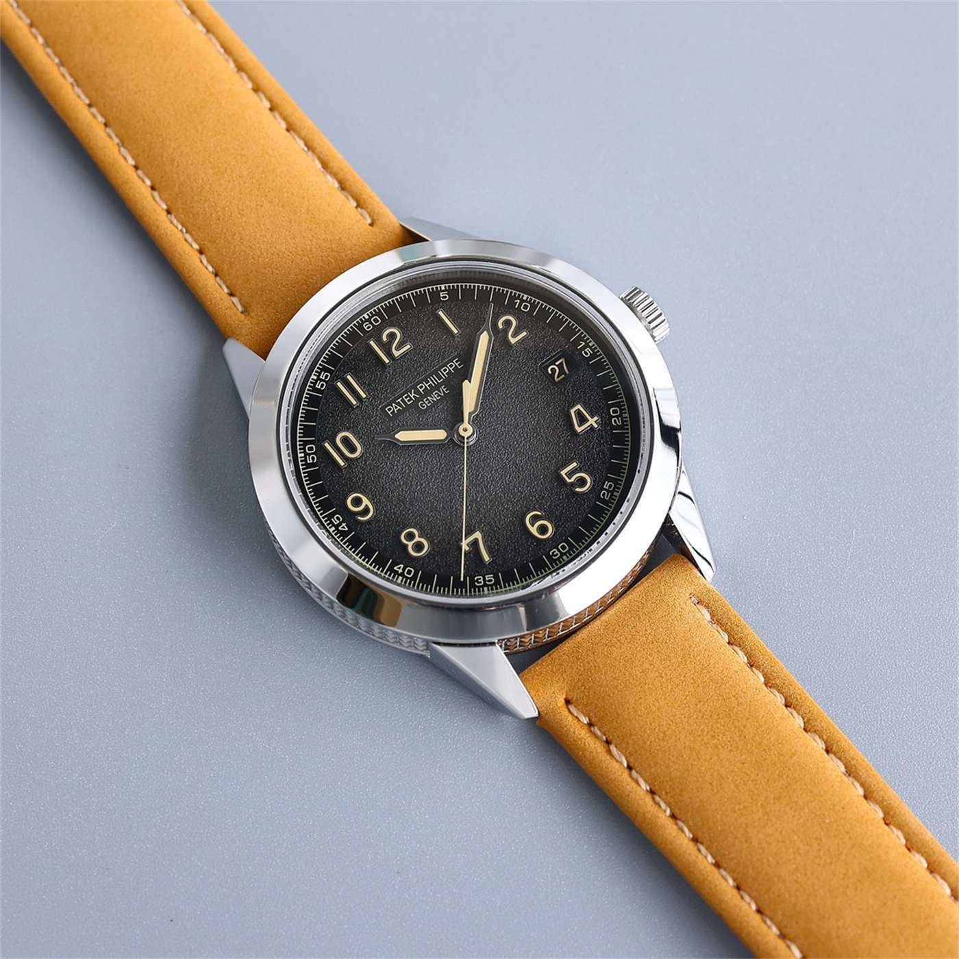 Patek Philippe Calatrava 40mm 5226G – Esfera Gris Texturizada Réplica con Movimiento 26-330 S C