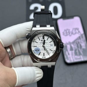Audemars Piguet Royal Oak Offshore Diver 42mm 15710 – Esfera Blanca Réplica con Movimiento 3120