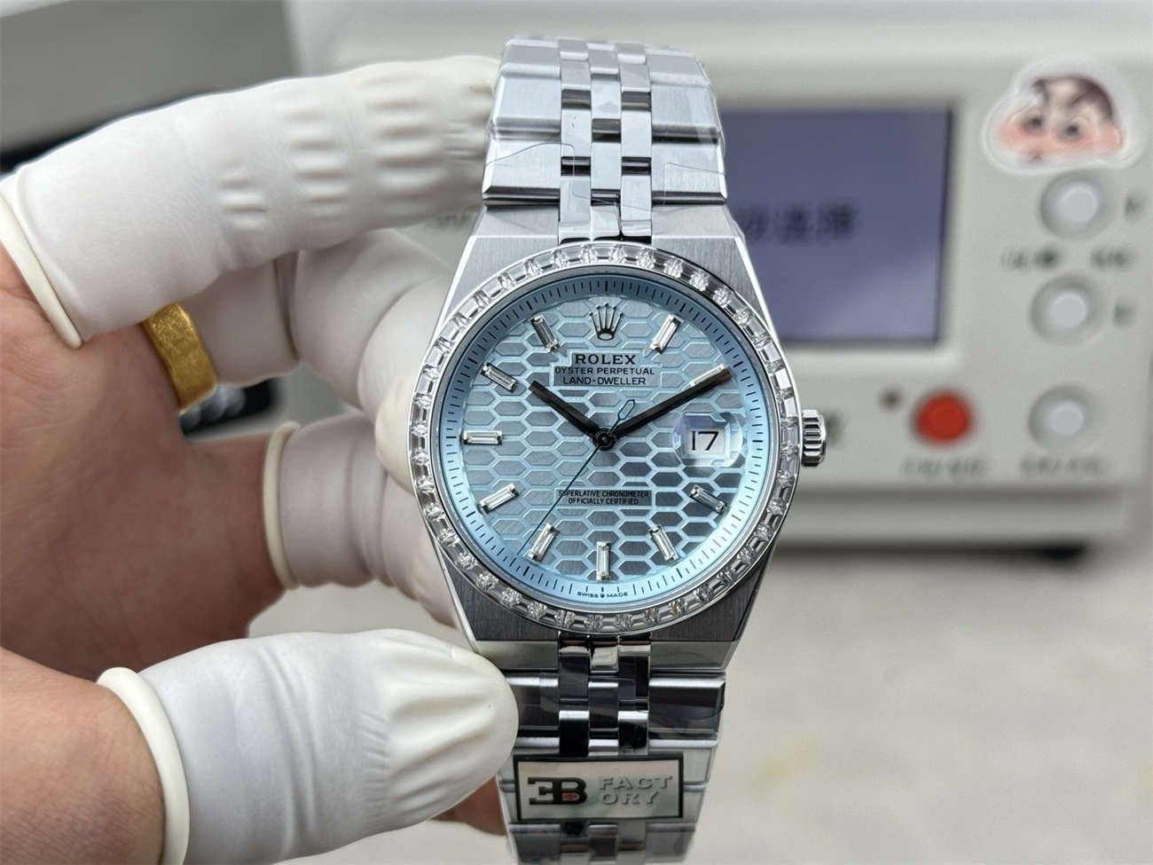 Rolex Land-Dweller 40mm 127386TBR-0001 – Tono Platino con Bisel de Diamantes Réplica