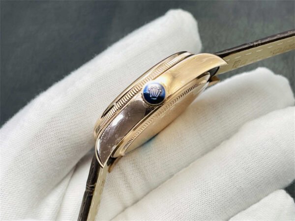 Rolex Cellini 39mm M50515-0009 – Esfera Blanca en Oro Rosa Réplica con Movimiento Automático - Imagen 3