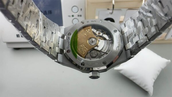 Audemars Piguet Royal Oak 41mm 15400 – Oro Helado (Frosted Gold) Réplica con Movimiento 3210 - Imagen 4