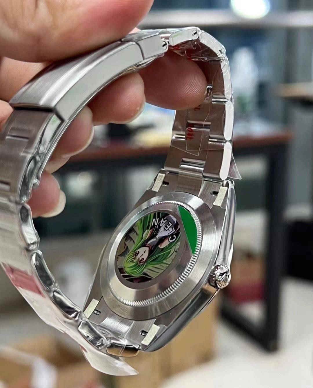 Rolex Oyster Perpetual 41mm 124300 – Esfera Roja Réplica con Movimiento 3230 - Imagen 6