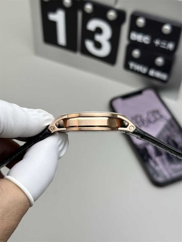 Audemars Piguet CODE 11.59 41mm 15210OR – Oro Rosa con Esfera Azul Réplica con Movimiento 4302 - Imagen 6